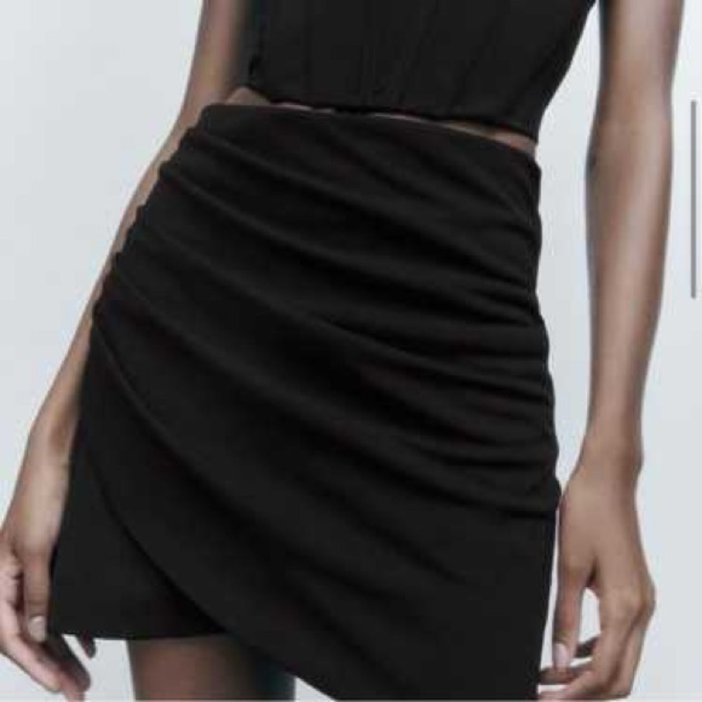Elegant Zara Draped Black Women's Skirt